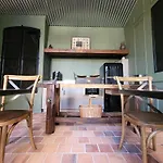 Aumônerie Du Prieuré Pouzauges