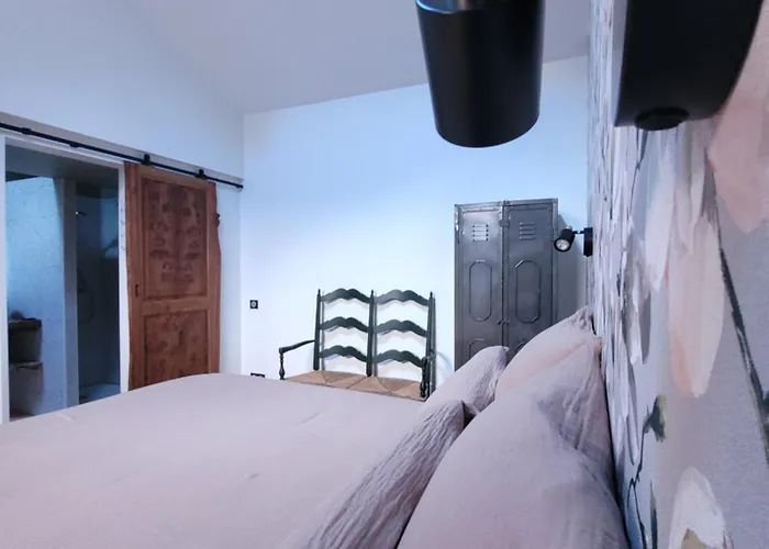 Aumônerie Du Prieuré Couette-café