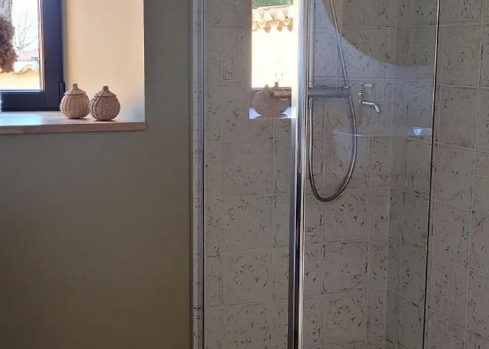 Aumonerie Du Prieure Bed & Breakfast